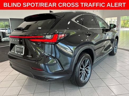 Used 2025 Lexus NX 250 FWD w/ Accessory Package (Z2) image 9