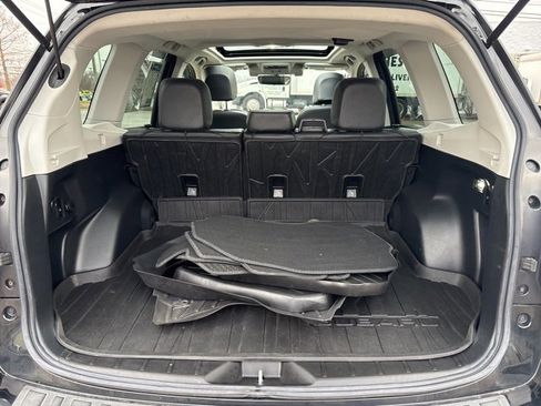 Used 2018 Subaru Forester 2.5i Touring image 11