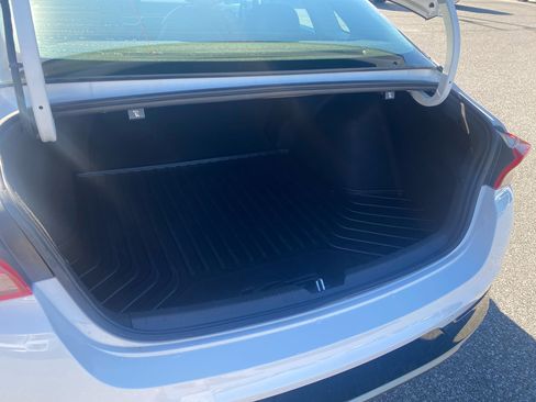 Used 2023 Kia K5 EX image 13