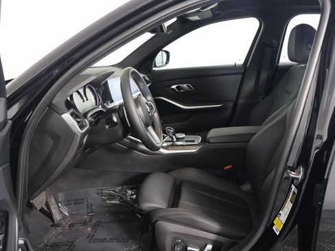 Used 2020 BMW 330i Sedan w/ Convenience Package RWD image 10