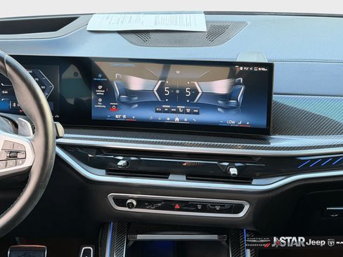 Used 2025 BMW X7 M60i w/ M Sport Professional Package AWD/4WD image 15