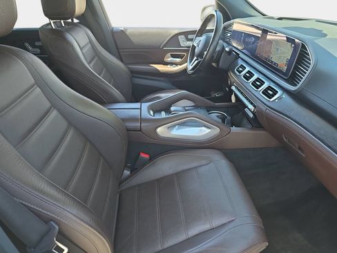 Used 2022 Mercedes-Benz GLS 450 4MATIC image 12