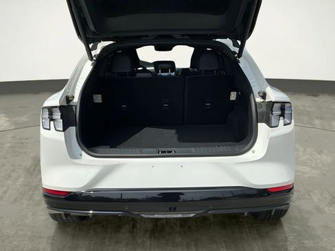 Used 2023 Ford Mustang Mach-E GT image 21