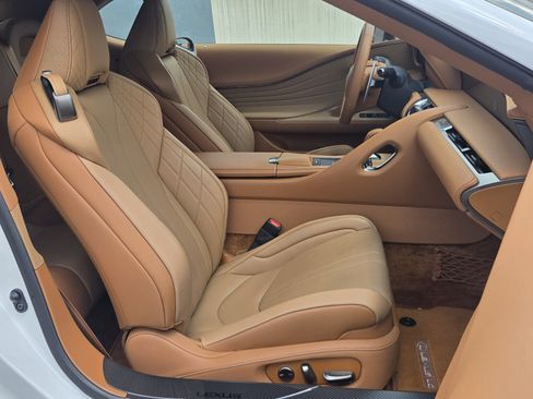Used 2022 Lexus LC 500 Convertible w/ Touring Package RWD image 19