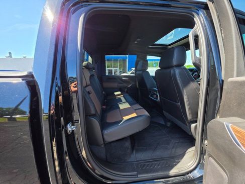 Used 2021 Chevrolet Silverado 2500 High Country w/ LPO, Hitch Package AWD/4WD image 19