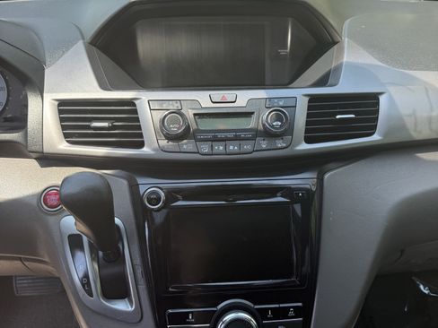 Used 2014 Honda Odyssey EX-L image 14