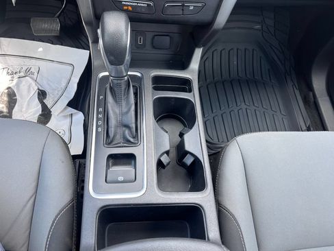 Used 2019 Ford Escape S FWD image 16