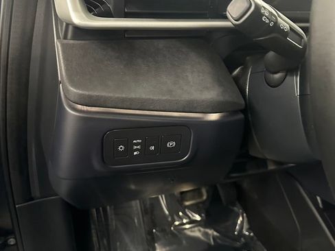 Used 2023 Fisker Ocean One AWD/4WD image 13