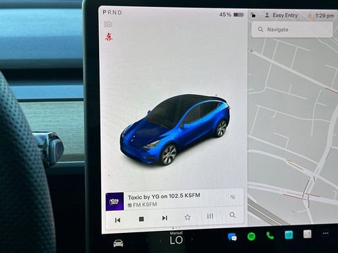 Used 2021 Tesla Model Y Performance image 21