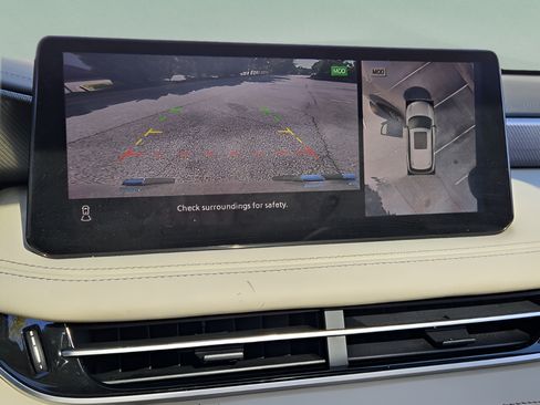 Used 2024 INFINITI QX60 Luxe w/ Vision Package AWD/4WD image 19