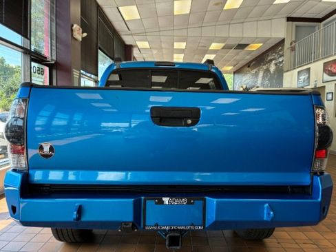 Used 2007 Toyota Tacoma PreRunner RWD image 9