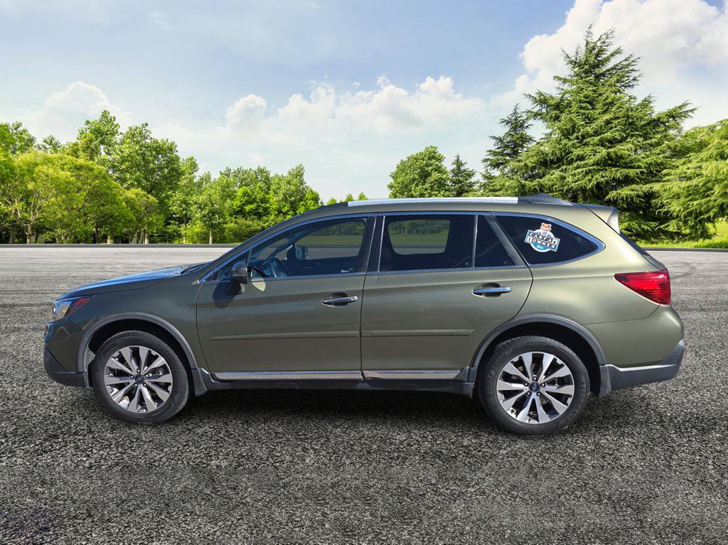 Used 2019 Subaru Outback 3.6R Touring w/ Popular Package #3A AWD/4WD image 4