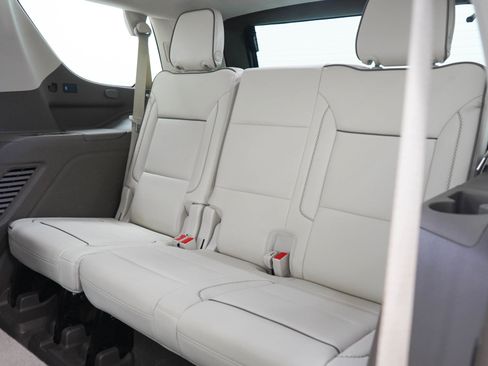 Used 2021 GMC Yukon Denali w/ Denali Premium Package AWD/4WD image 15