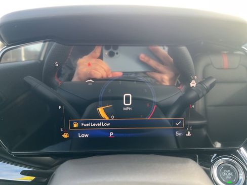 New 2026 Chevrolet Trax RS w/ Sunroof Package image 12