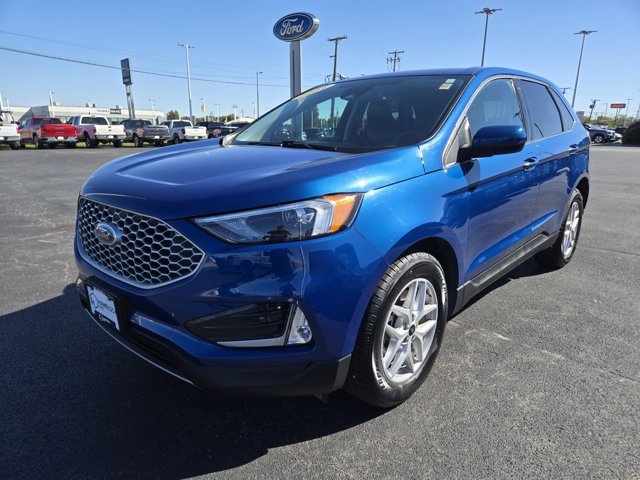 Used 2024 Ford Edge SEL w/ Convenience Package AWD/4WD image 4