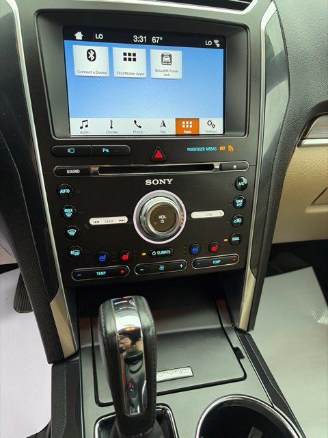 Used 2017 Ford Explorer Limited AWD/4WD image 18