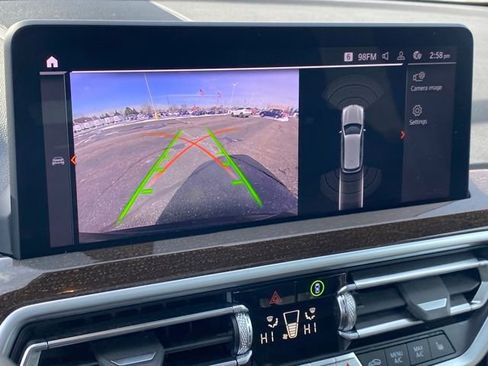 Used 2024 BMW X3 xDrive30i image 10