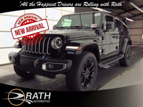 Used 2022 Jeep Wrangler Unlimited Sahara w/ Safety Group image 1