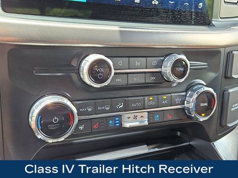 Used 2022 Ford F150 King Ranch w/ Equipment Group 601A High AWD/4WD image 17