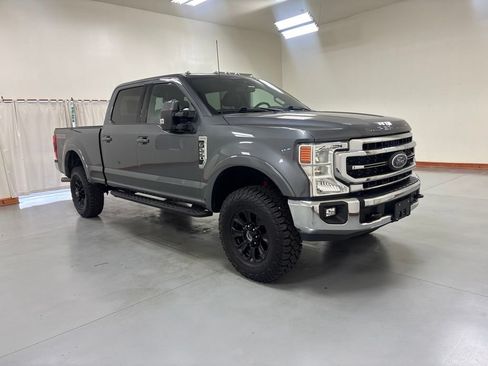 Used 2022 Ford F250 Lariat w/ Tremor Off-Road Package AWD/4WD image 2