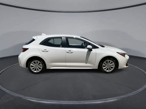 Certified 2025 Toyota Corolla SE FWD image 9