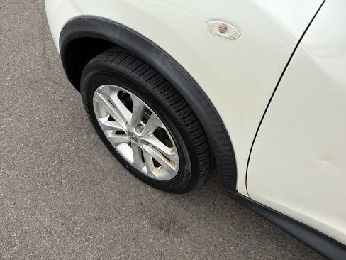 Used 2013 Nissan Juke SL AWD/4WD image 30