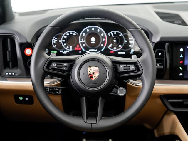 Certified 2026 Porsche Cayenne AWD/4WD image 13