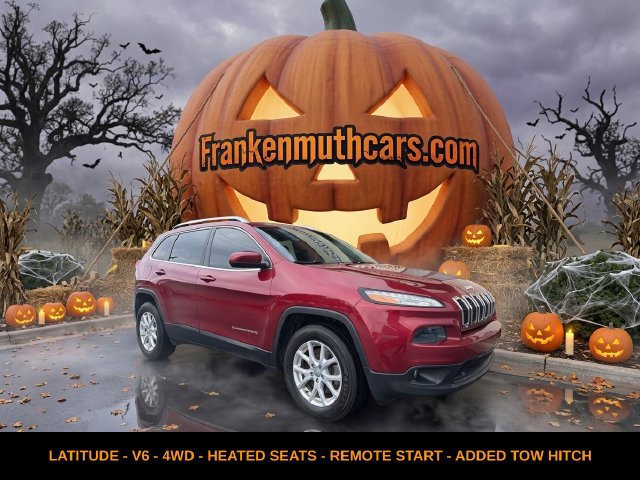 Used 2016 Jeep Cherokee Latitude w/ Cold Weather Group AWD/4WD image 1