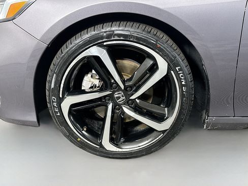 Used 2019 Honda Accord Sport image 38