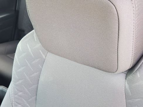 Used 2025 Toyota Tacoma SR5 image 18