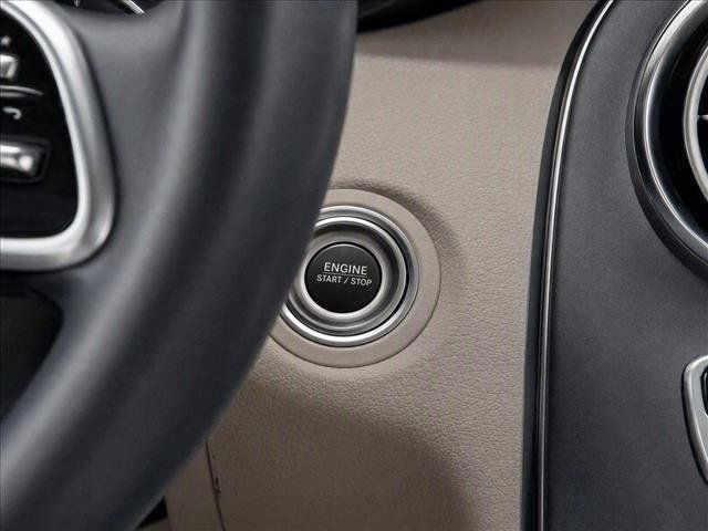 Used 2022 Mercedes-Benz GLC 300 image 22
