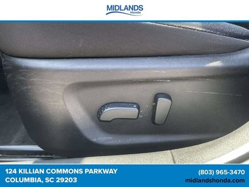 Used 2024 Nissan Altima 2.5 SV FWD image 14