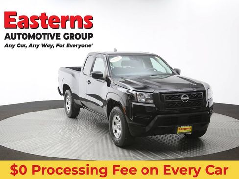 Used 2022 Nissan Frontier S RWD image 49