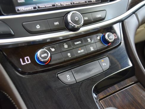 Used 2019 Buick LaCrosse Sport Touring w/ Sun and Shade Package FWD image 27