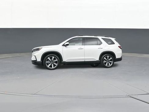 Used 2025 Honda Pilot Touring image 58