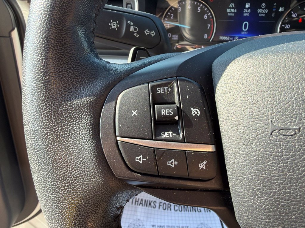 Used 2020 Ford Explorer XLT w/ Equipment Group 202A AWD/4WD image 22
