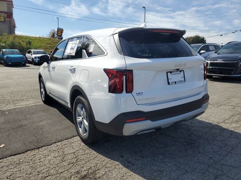 New 2026 Kia Sorento LX image 4