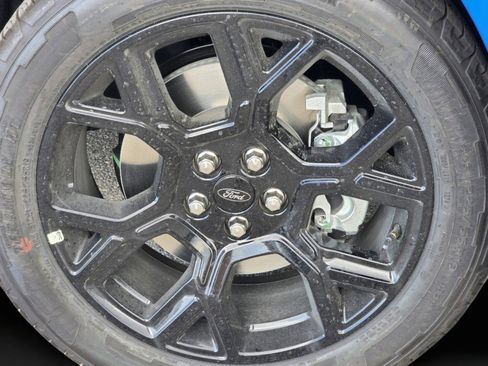 New 2025 Ford Maverick Lobo image 23