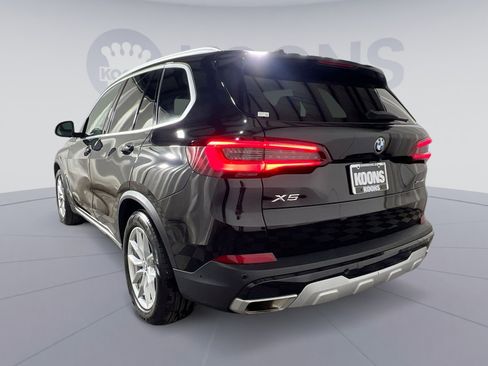 Used 2023 BMW X5 xDrive40i w/ Premium Package image 4
