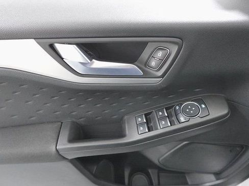 Certified 2020 Ford Escape SE Sport image 8