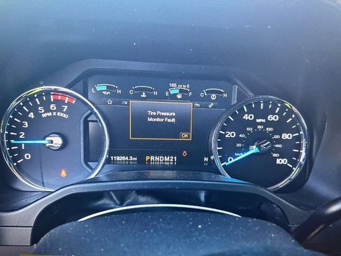 Used 2017 Ford F250 Platinum w/ Snow Plow Prep Package image 12