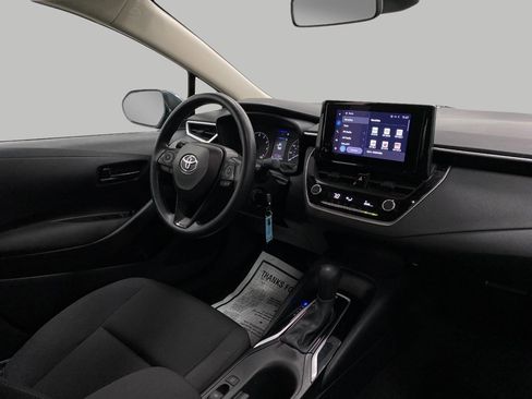 Used 2024 Toyota Corolla LE image 18