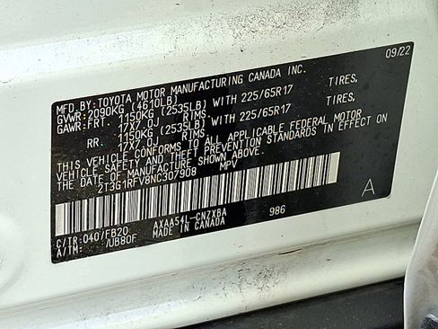 Certified 2022 Toyota RAV4 LE image 28