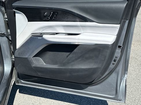 Certified 2023 Cadillac Lyriq 2WD image 15