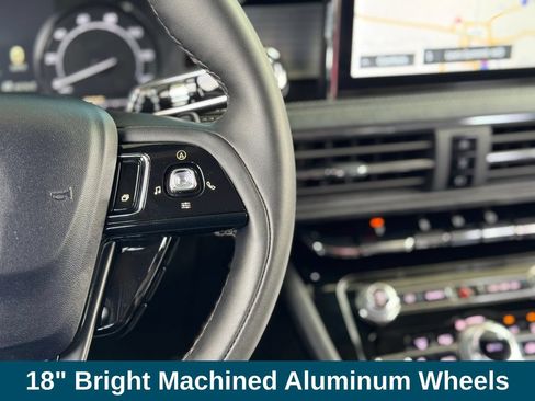 Used 2022 Lincoln Corsair AWD w/ Equipment Group 101A image 11