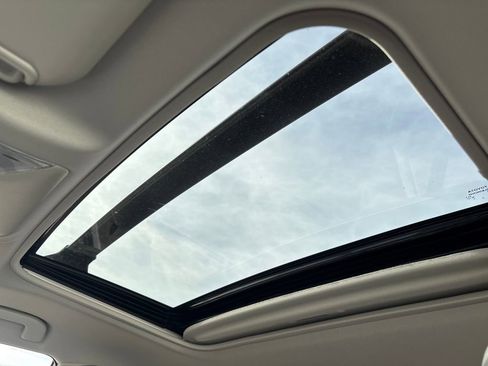 New 2025 Toyota RAV4 XLE Premium image 17