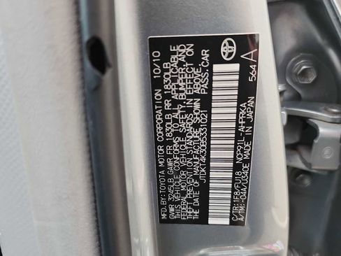 Used 2011 Toyota Yaris image 26