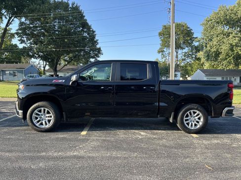 Used 2019 Chevrolet Silverado 1500 LT w/ All-Star Edition AWD/4WD image 2