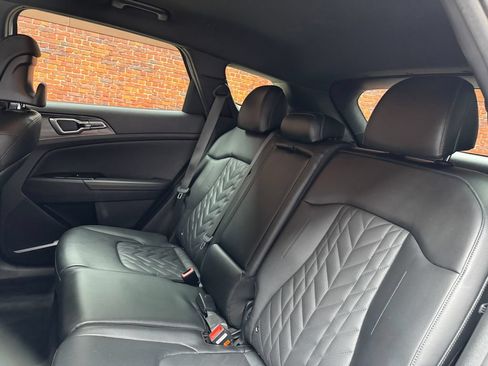 Used 2023 Kia Sportage X-Line AWD/4WD image 25