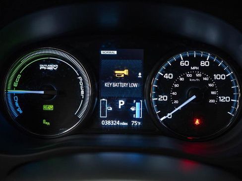 Used 2020 Mitsubishi Outlander GT image 20